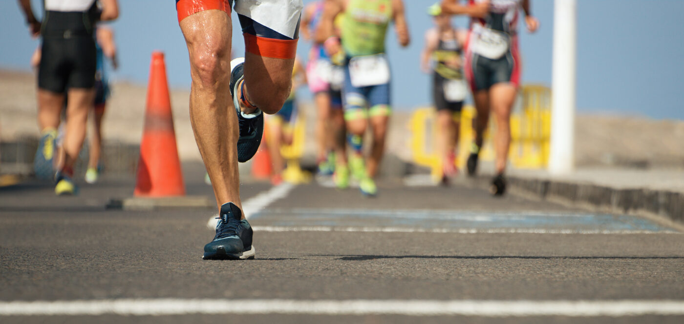 Triathleten auf der Laufstrecke