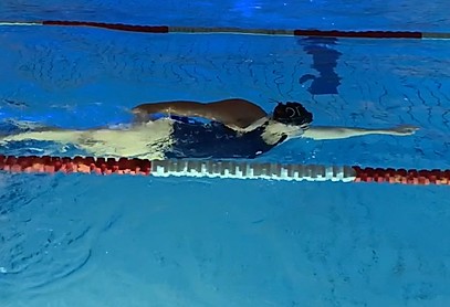 Schwimmerin beim Schwimmtraining Florian Berndl Bad