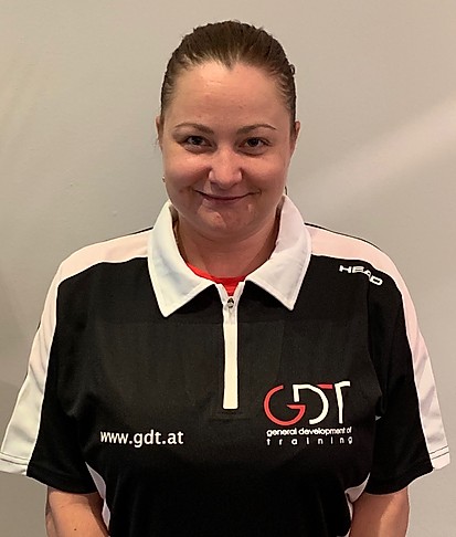 Coach Katalin Frank
