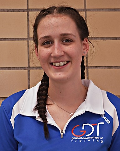 Coach Nicole Steigel
